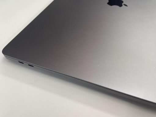 MacBook Pro A2141 2019 16" Core i9 32GB Ram 512GB SSD 60 Cycle Excellent Grade A - Image 7