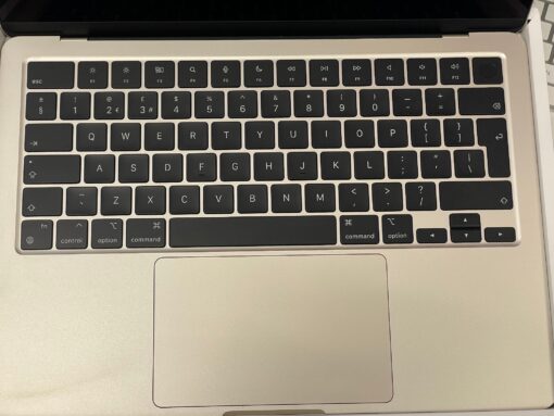 Apple MacBook Air 2022 M2 8-Core 8GB 256GB SSD – Gold – Mint Condition, Only 8 Cycles - Image 4