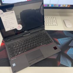 Fujitsu Siemens – Core i7 7th Gen / 8GB RAM / 256GB SSD / Win 11 – Grade A – Touchscreen Convertible