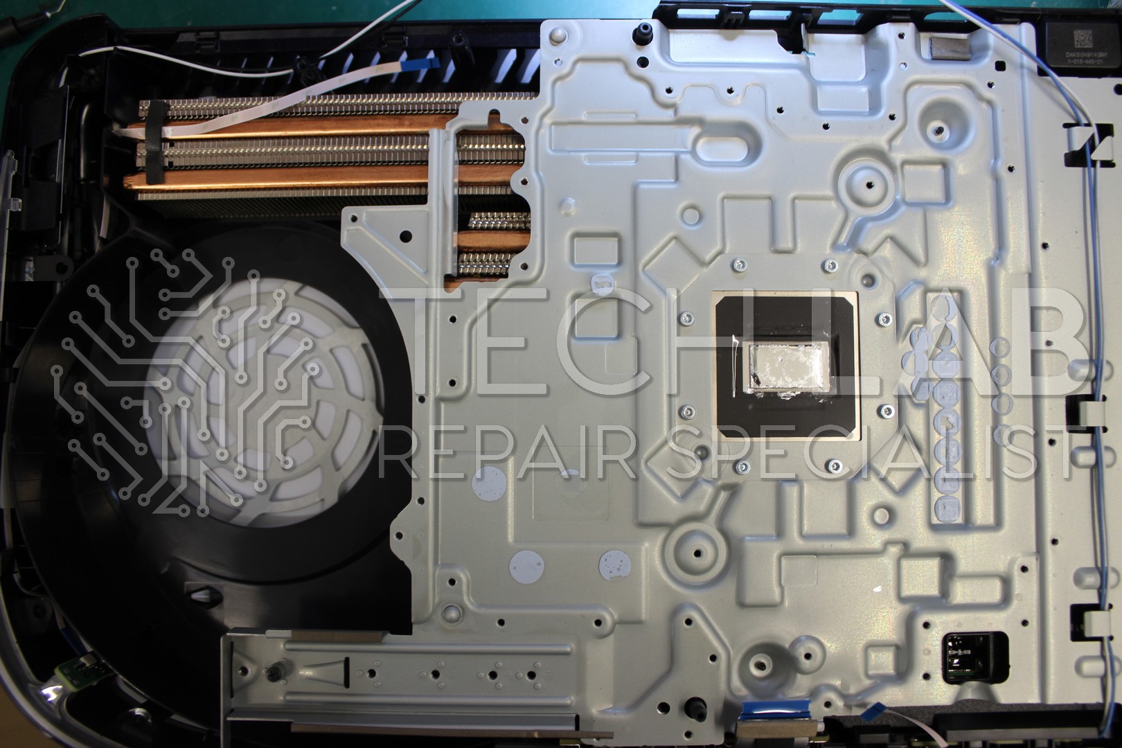 PS5 Overheating Repair & Full Internal Servicing – Fast & Reliable Fix - Image 6