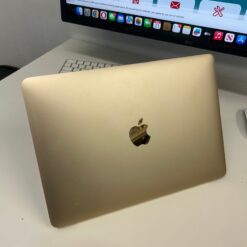 Alternative view of MacBook 12" Retina – Core M3 • 8GB RAM • 256GB SSD • Grade A